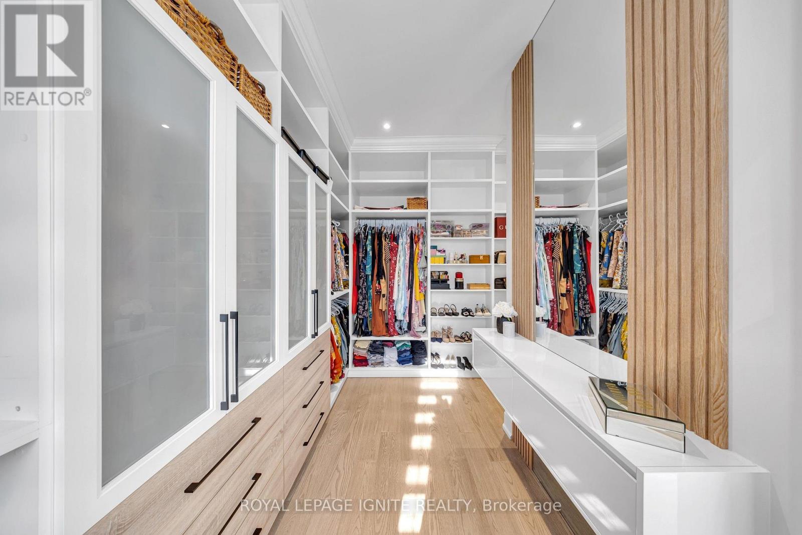 2342 HESKA ROAD - Image 29