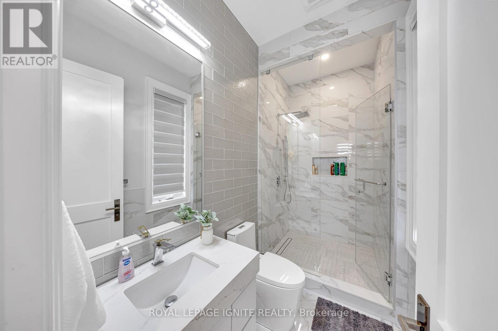 2342 HESKA ROAD - 39