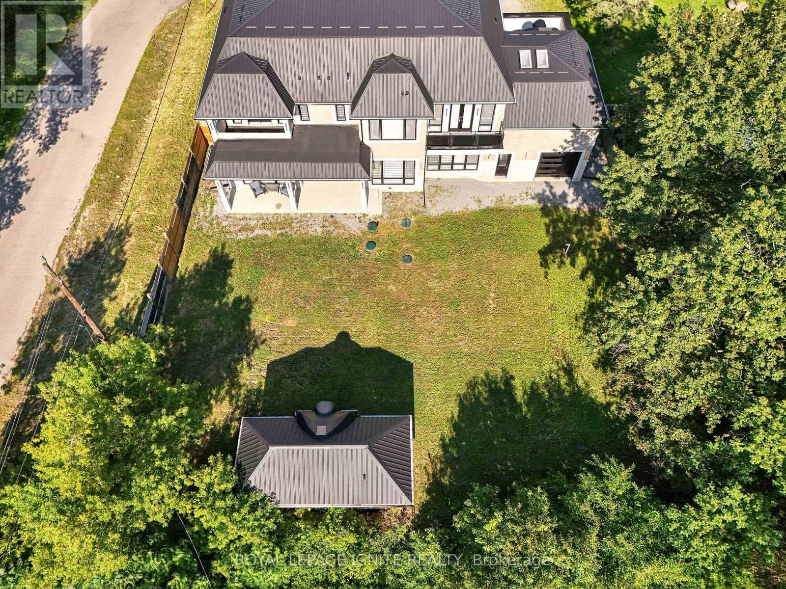 2342 HESKA ROAD - 47