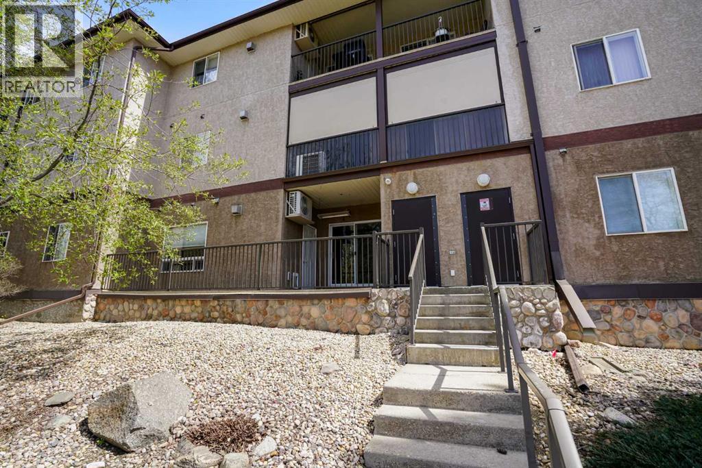 #101 4834 52A Street - Image 4