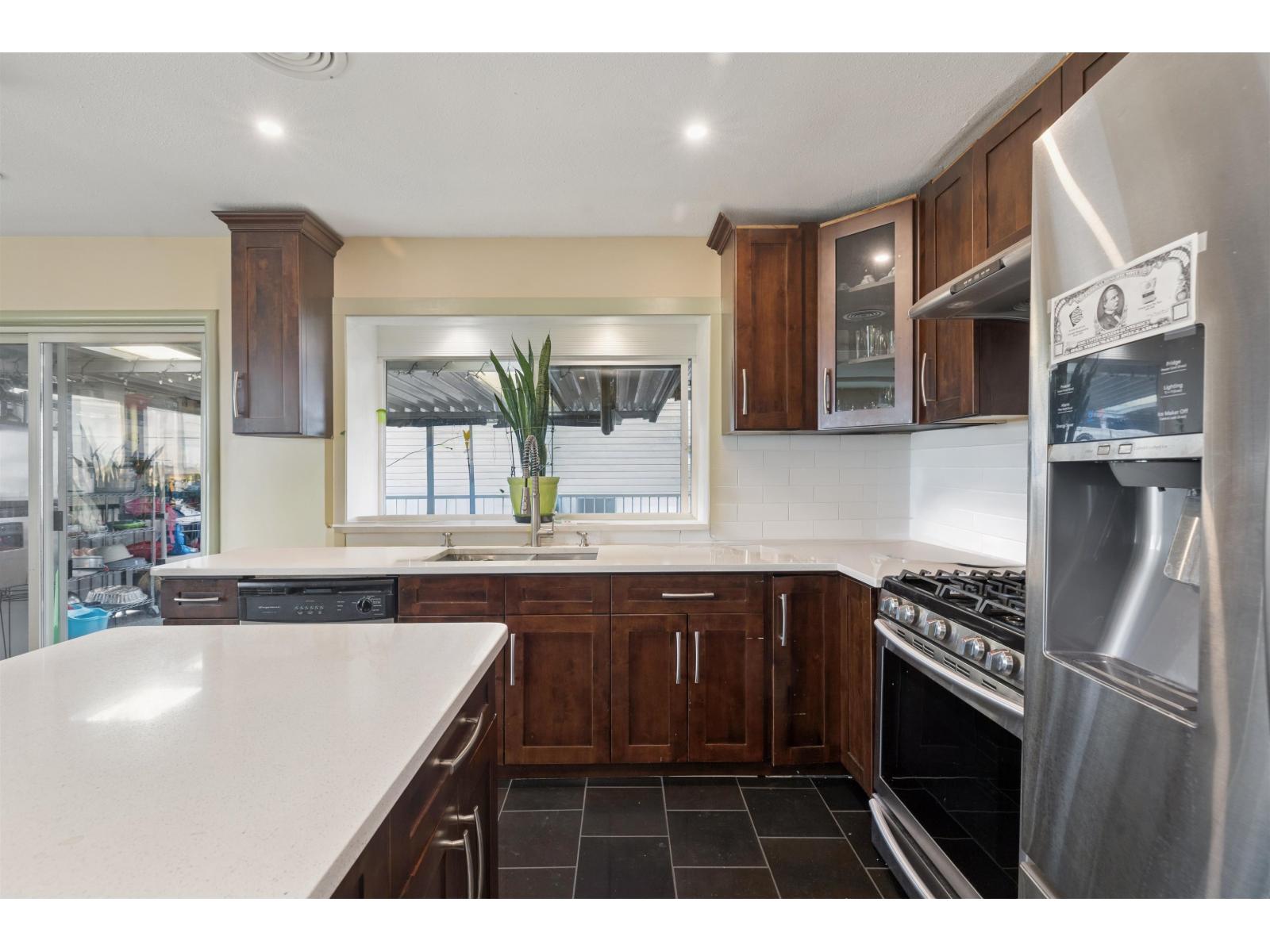 16388 88 AVENUE, Surrey