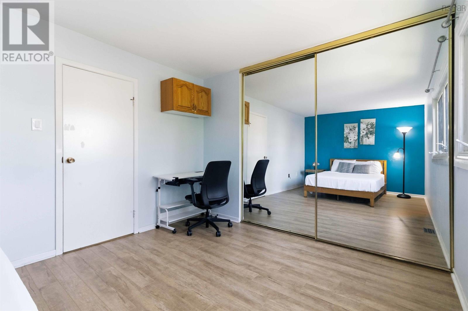 Property 31 of 49 of 1 Forestside Crescent