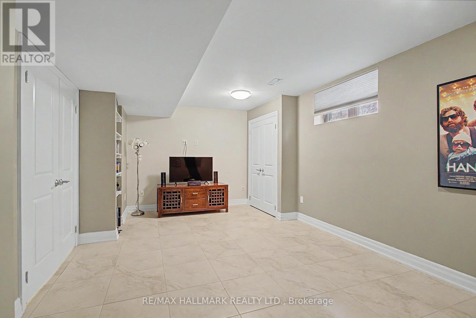 102 DUNCAN ROAD - Image 44