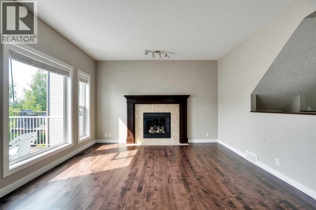 92 Everglen Close SW - 5