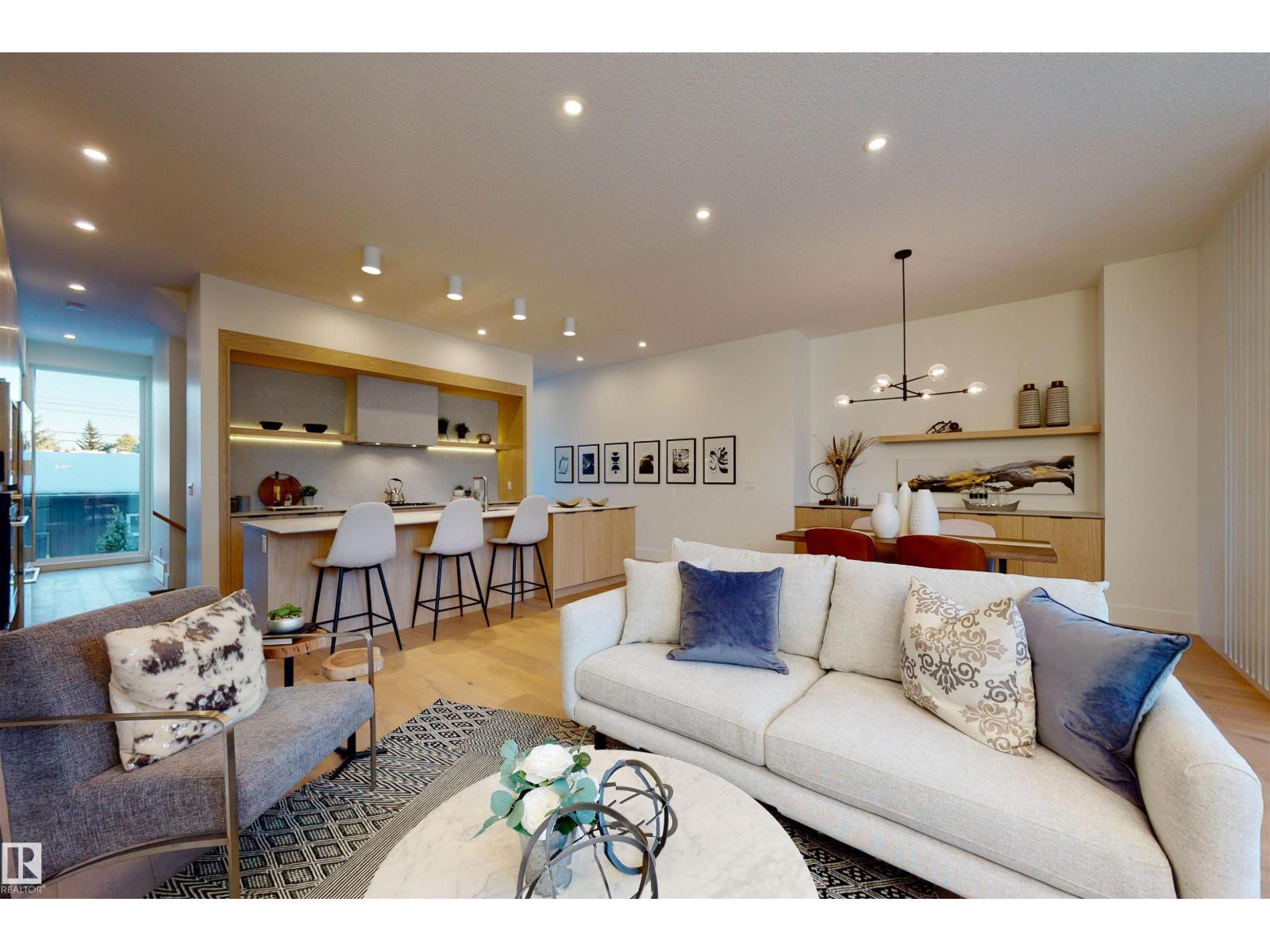 10515 75 ST NW - Image 4