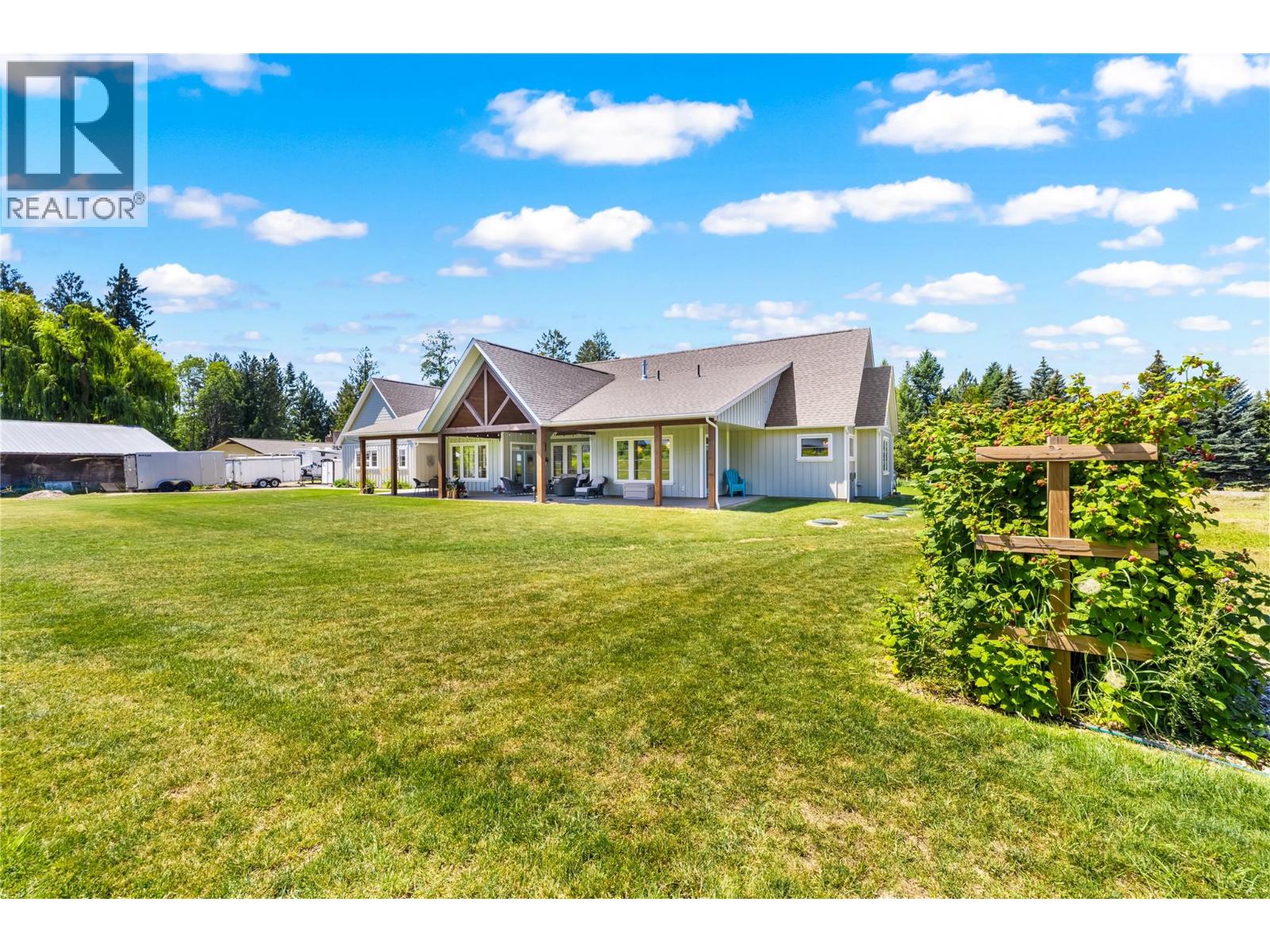 1618 1st Avenue, Creston