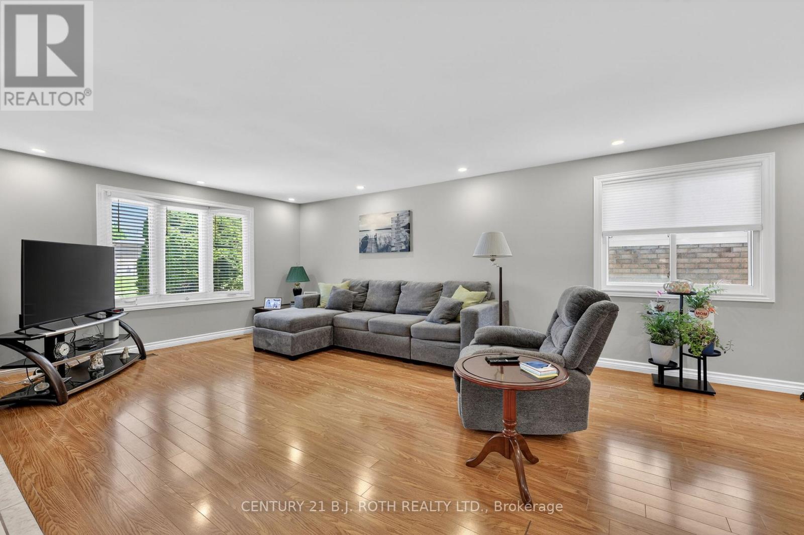 6 FORD STREET - 5