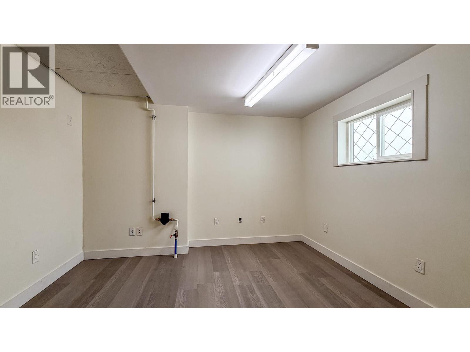  431 Victoria Street West, Kamloops