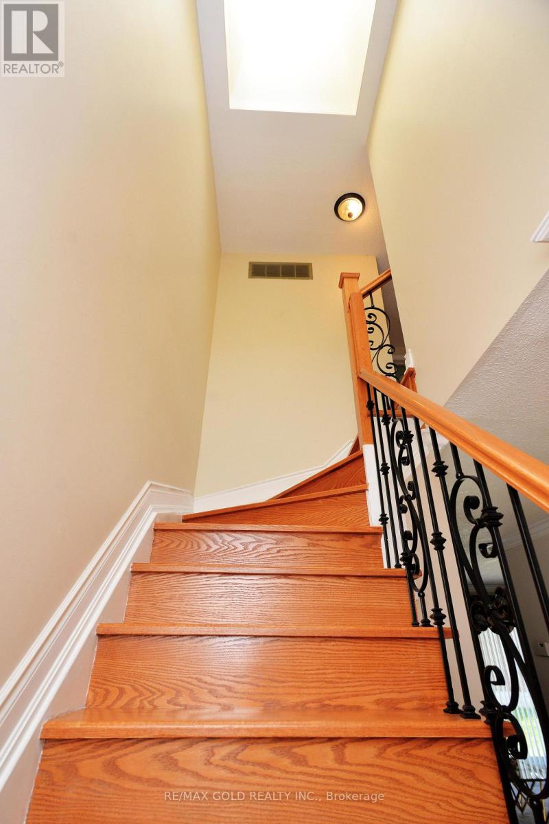 4284 SAWMILL VALLEY DRIVE - 17