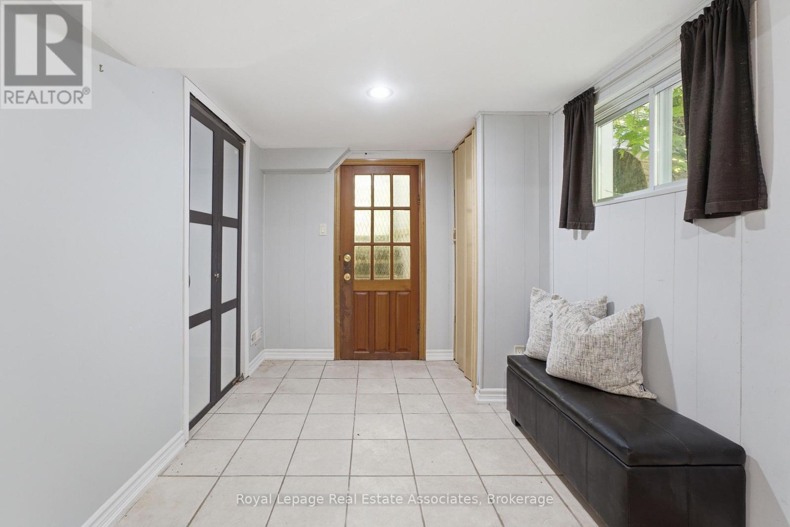 64 EAGLEWOOD BOULEVARD - 22