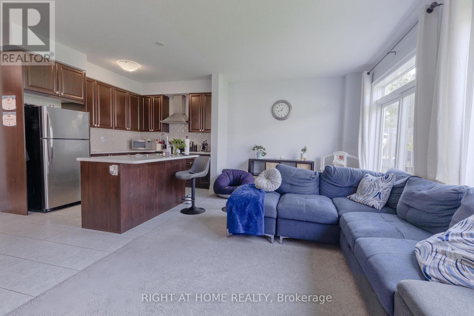 7648 HACKBERRY TRAIL - Image 12