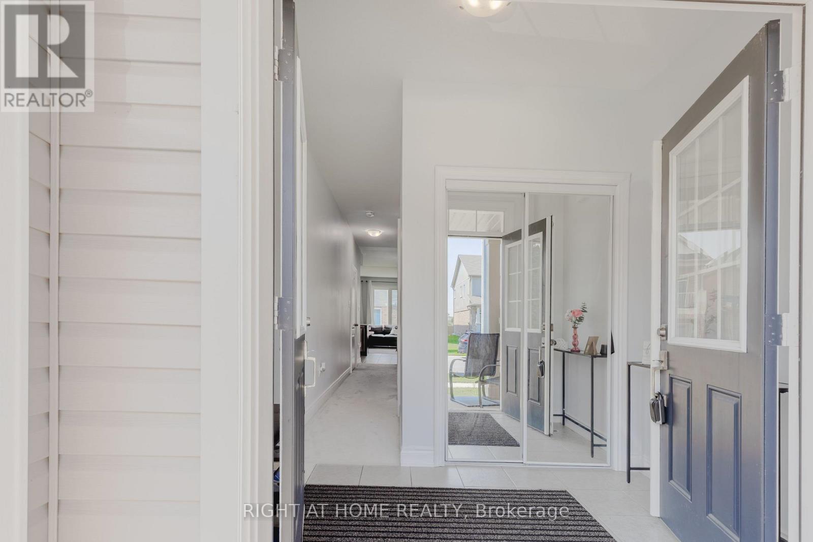 7648 HACKBERRY TRAIL - Image 4