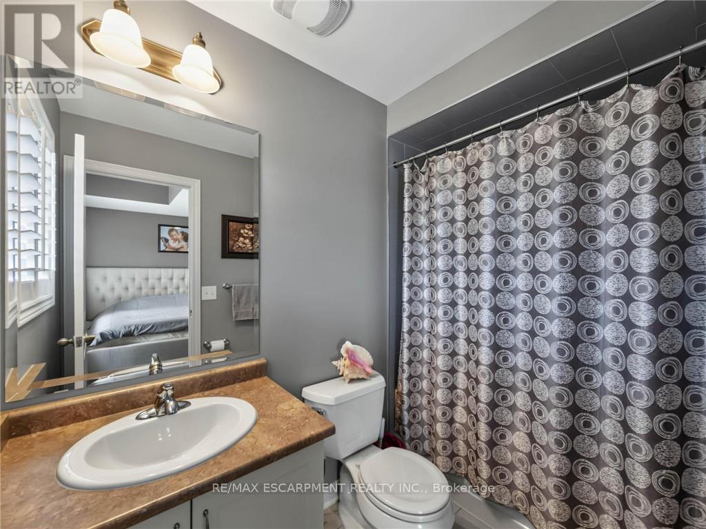 80 SUTHERLAND CRESCENT - 22