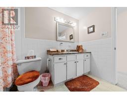 210-216 Homestead Crescent, London North, ON N6G2E5 Photo 7