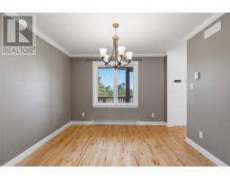 73 Chatwood Crescent thumbnail 11