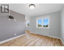 73 Chatwood Crescent thumbnail 15