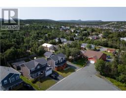 73 Chatwood Crescent thumbnail 32