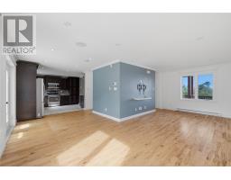 73 Chatwood Crescent thumbnail 6