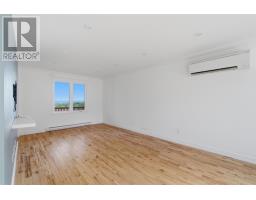 73 Chatwood Crescent thumbnail 8