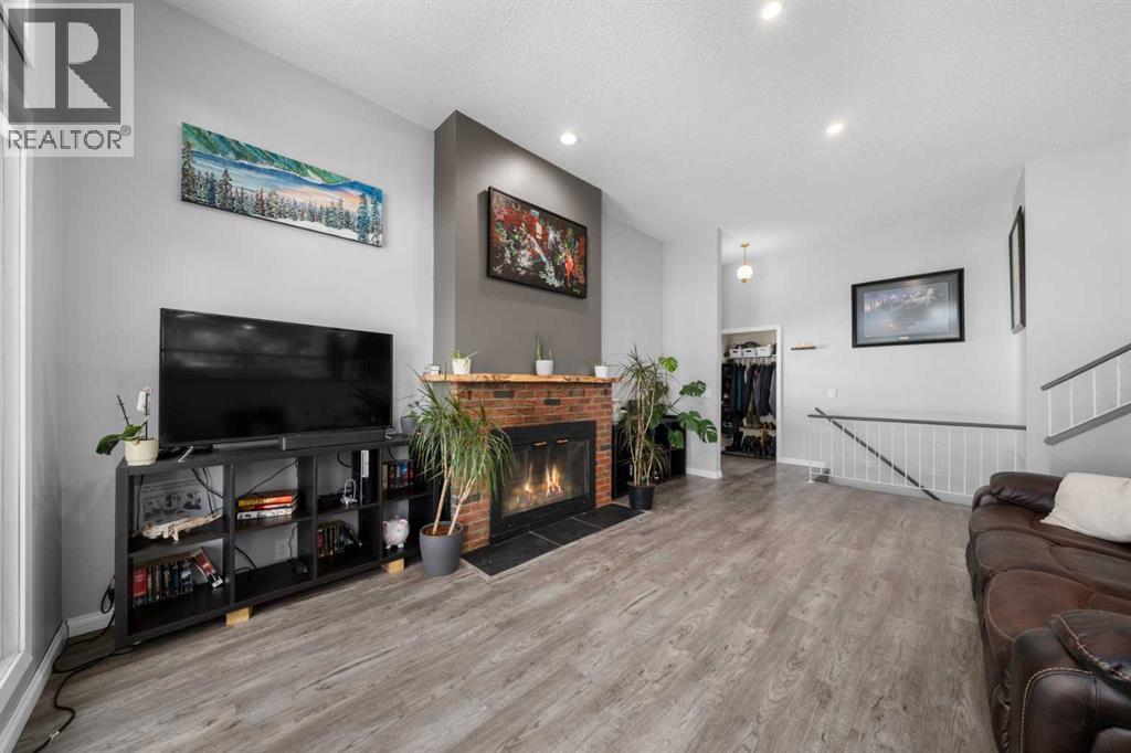 24 Cedardale Rise SW - 9