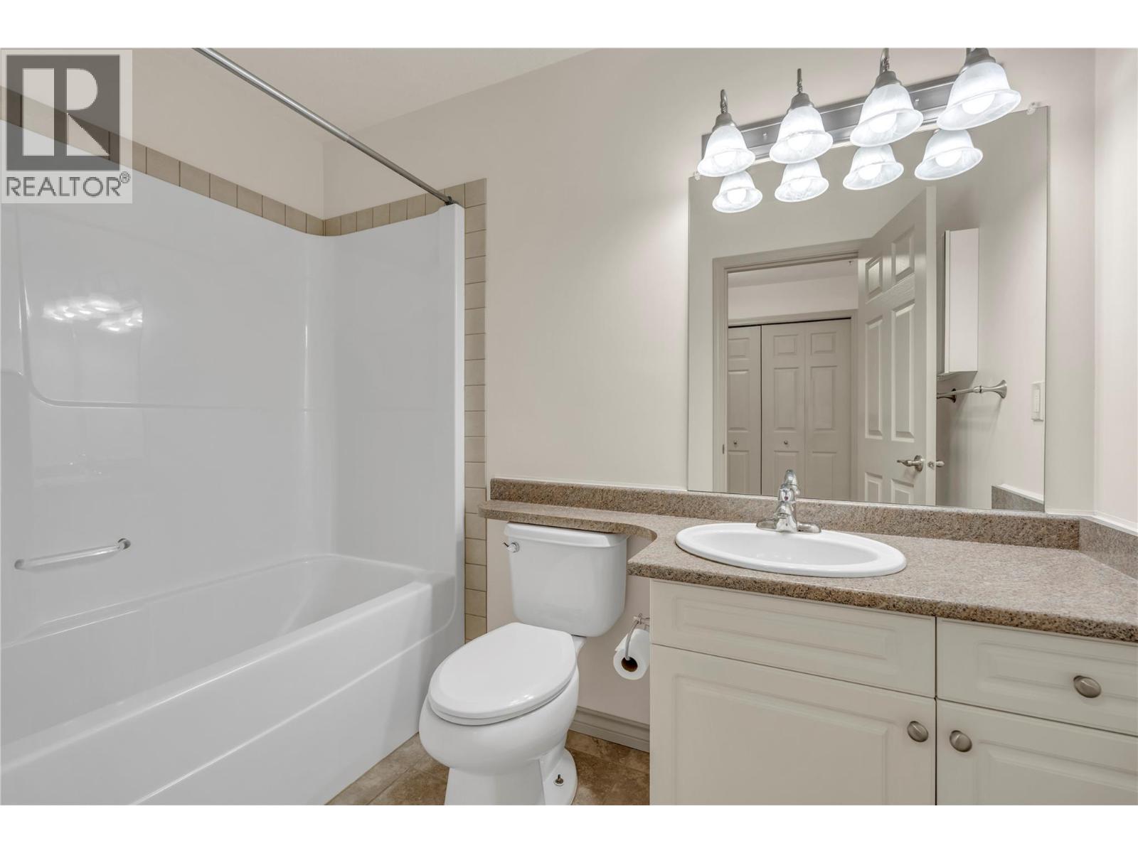 #705 2125 Atkinson Street - 11