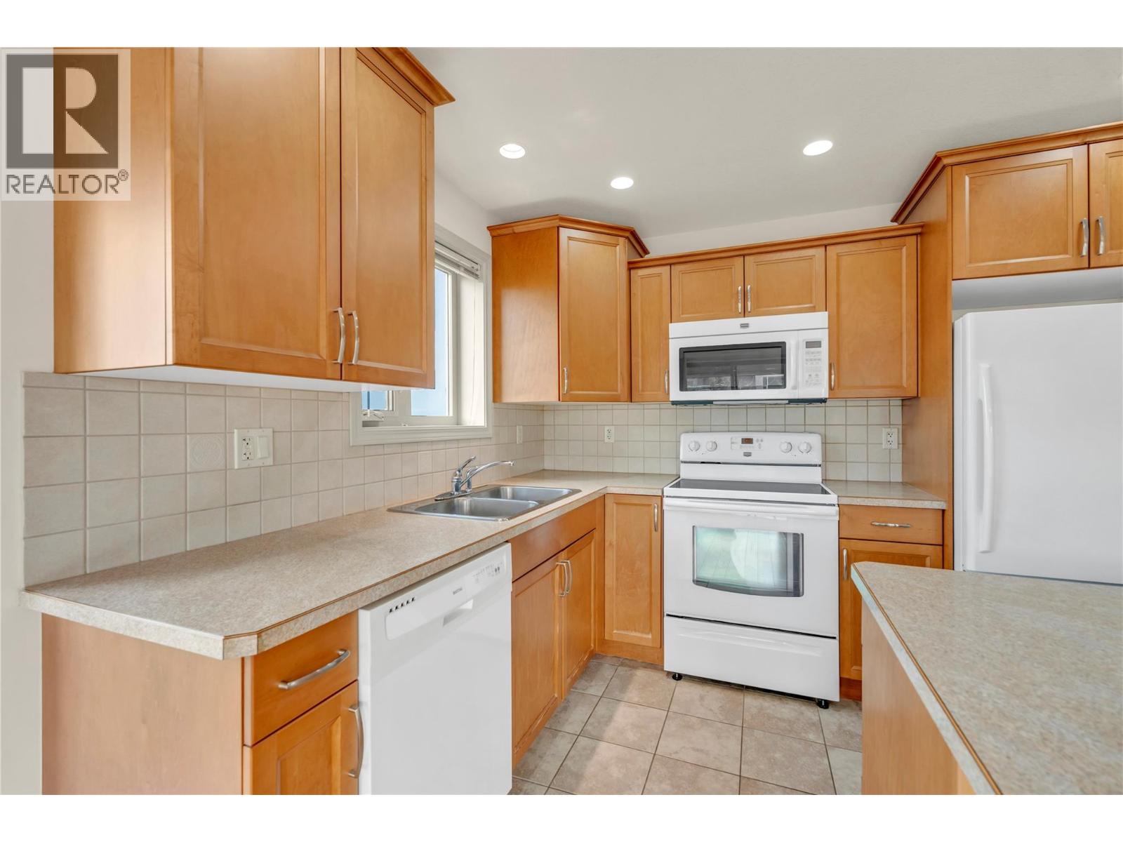 #705 2125 Atkinson Street - Image 15