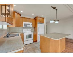 2125 Atkinson Street Unit# 705, Penticton, BC V2A9E6 Photo 16