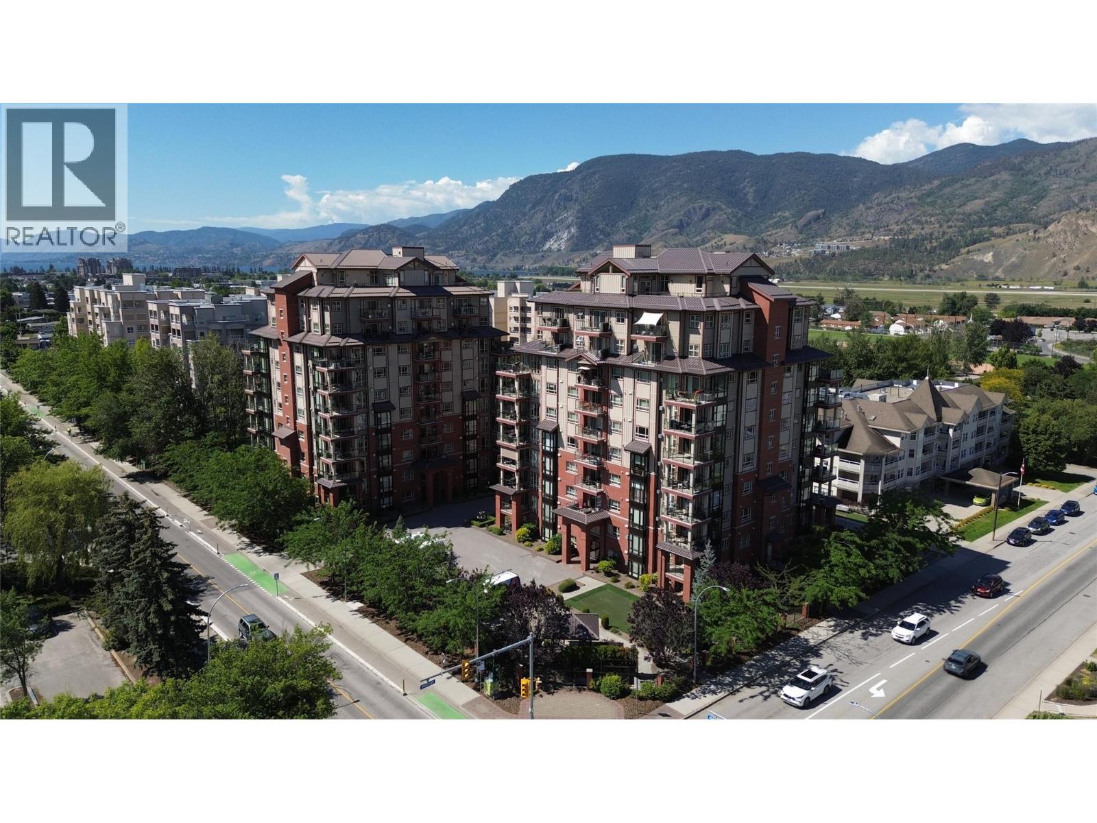 #705 2125 Atkinson Street - 28