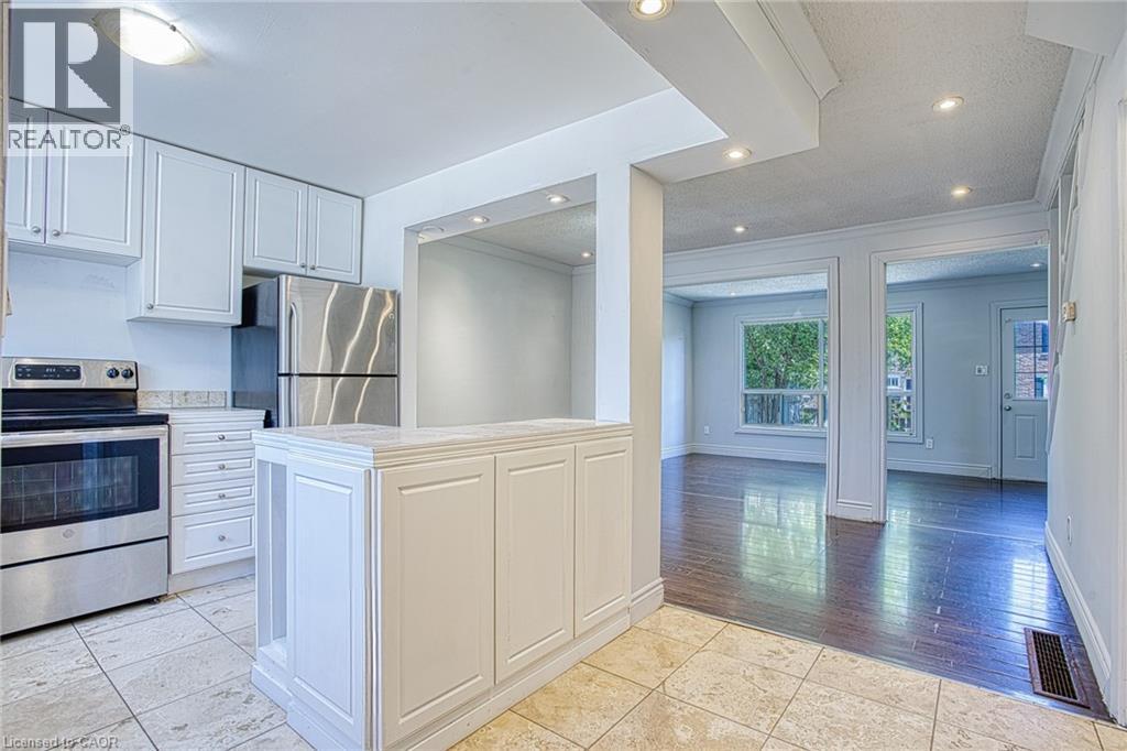 #85 75 BERKINDALE Drive - 7