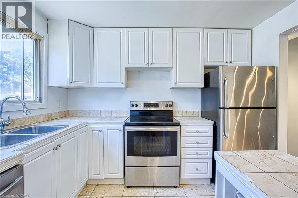 #85 75 BERKINDALE Drive - 8