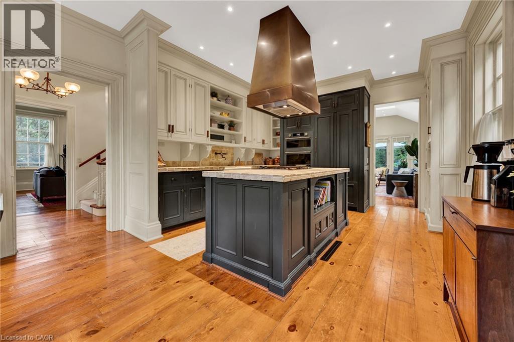 30 MOIR Street - 8