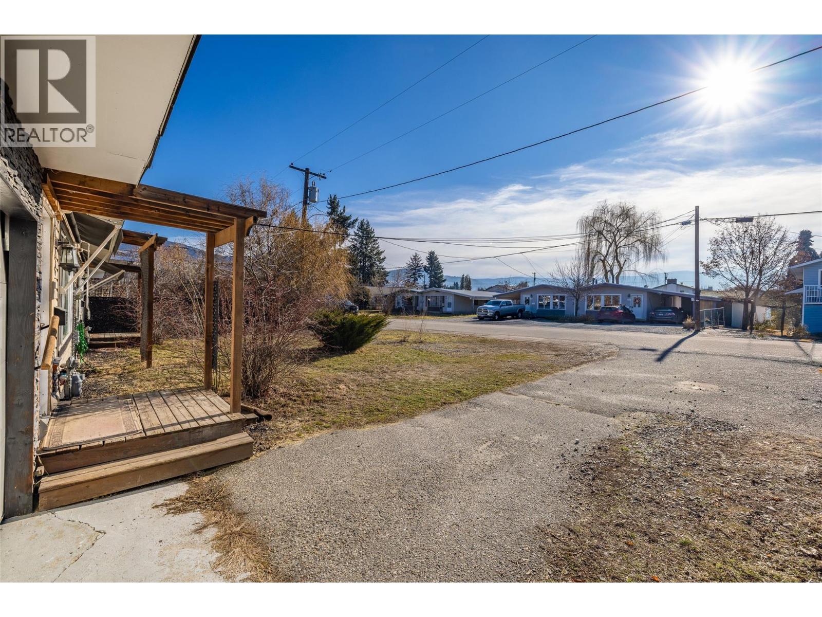458-460 Keithley Road - 12