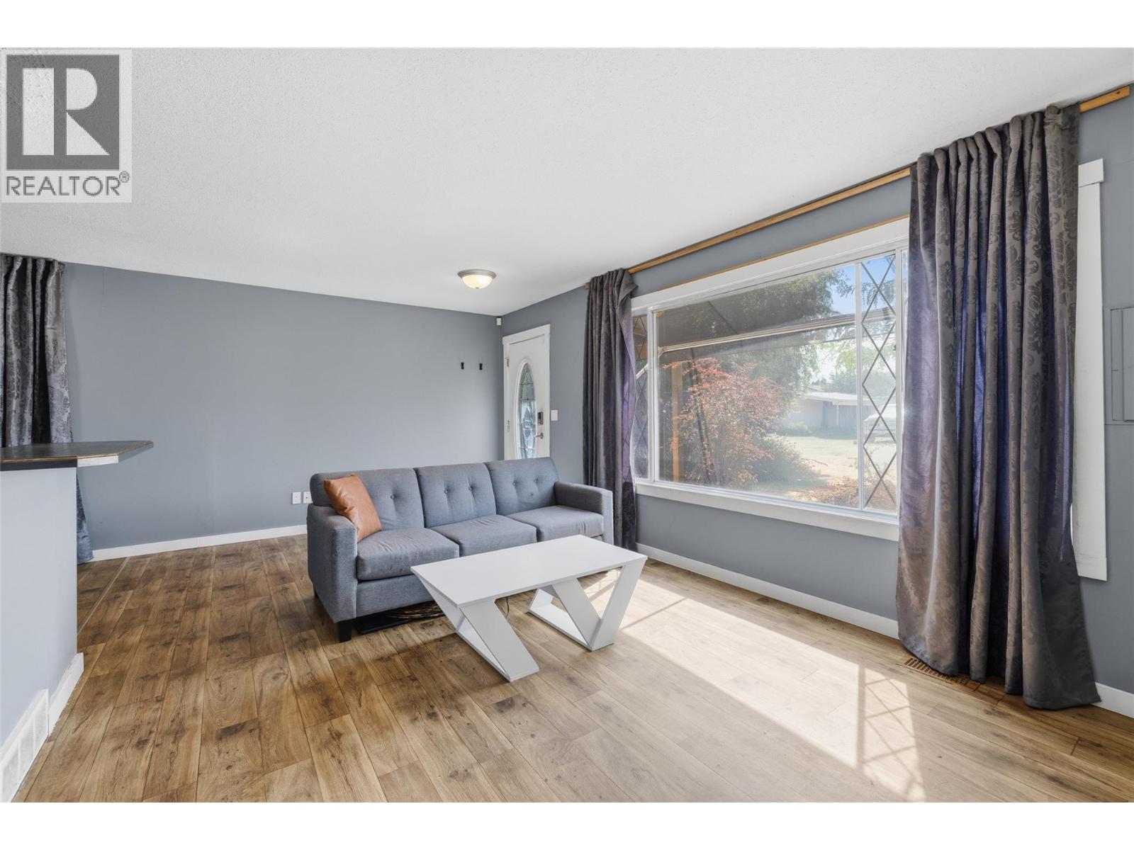 458-460 Keithley Road - Image 31