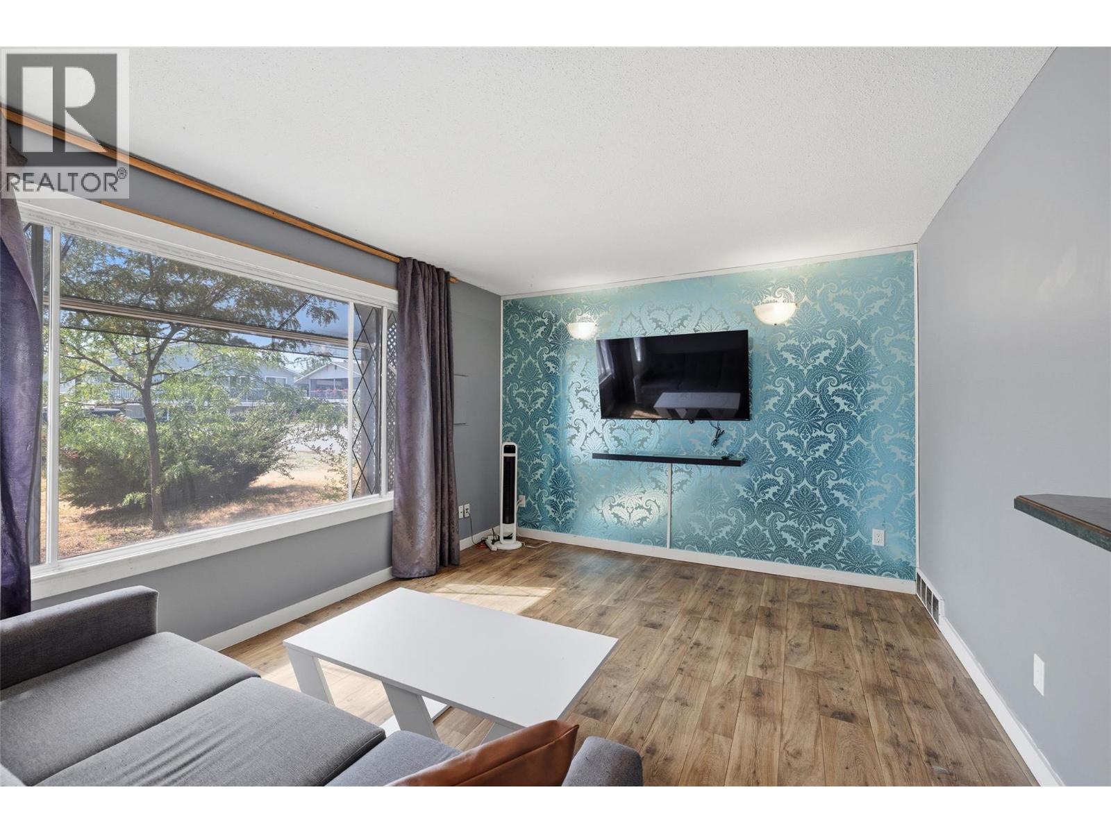 458-460 Keithley Road - Image 15