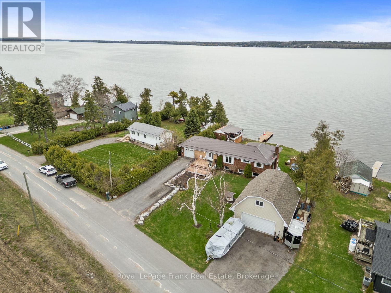 106 STARR BOULEVARD - 2