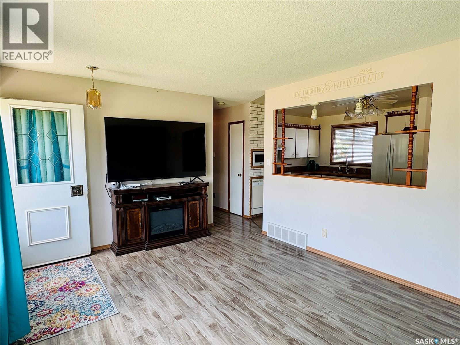 480 8th AVENUE SE - Image 5