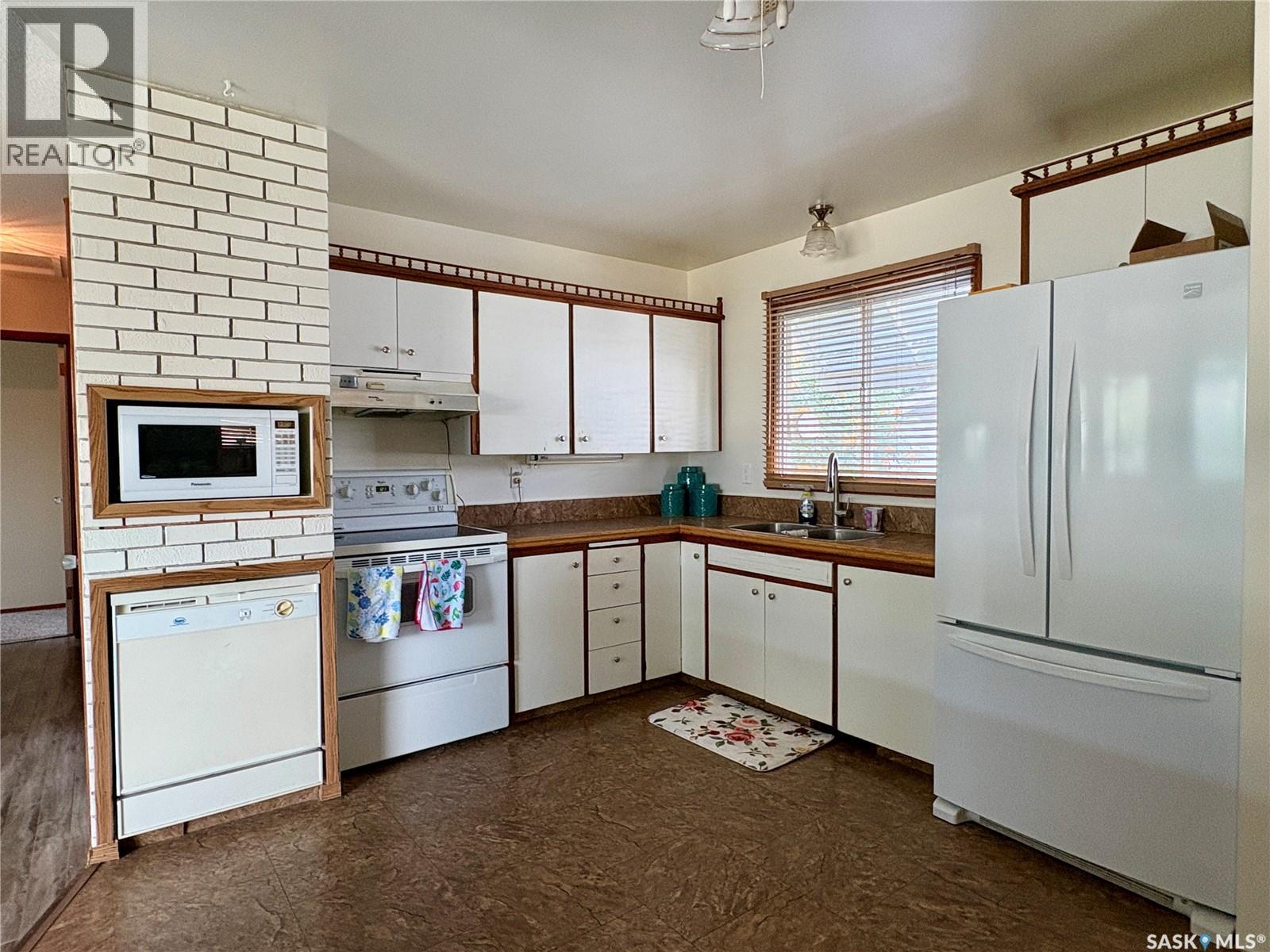 480 8th AVENUE SE - Image 6