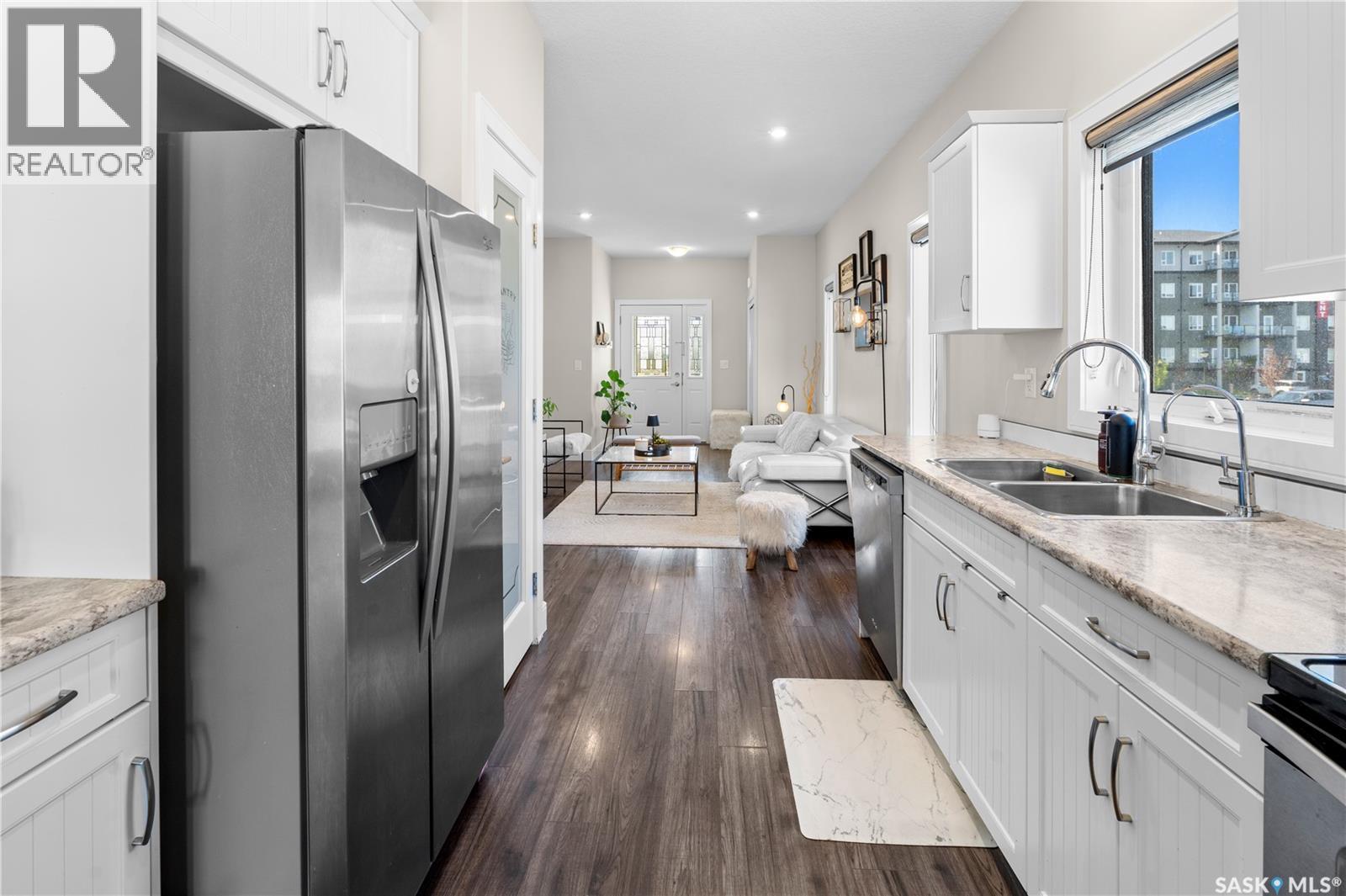 1051 Parr Hill DRIVE - Image 17
