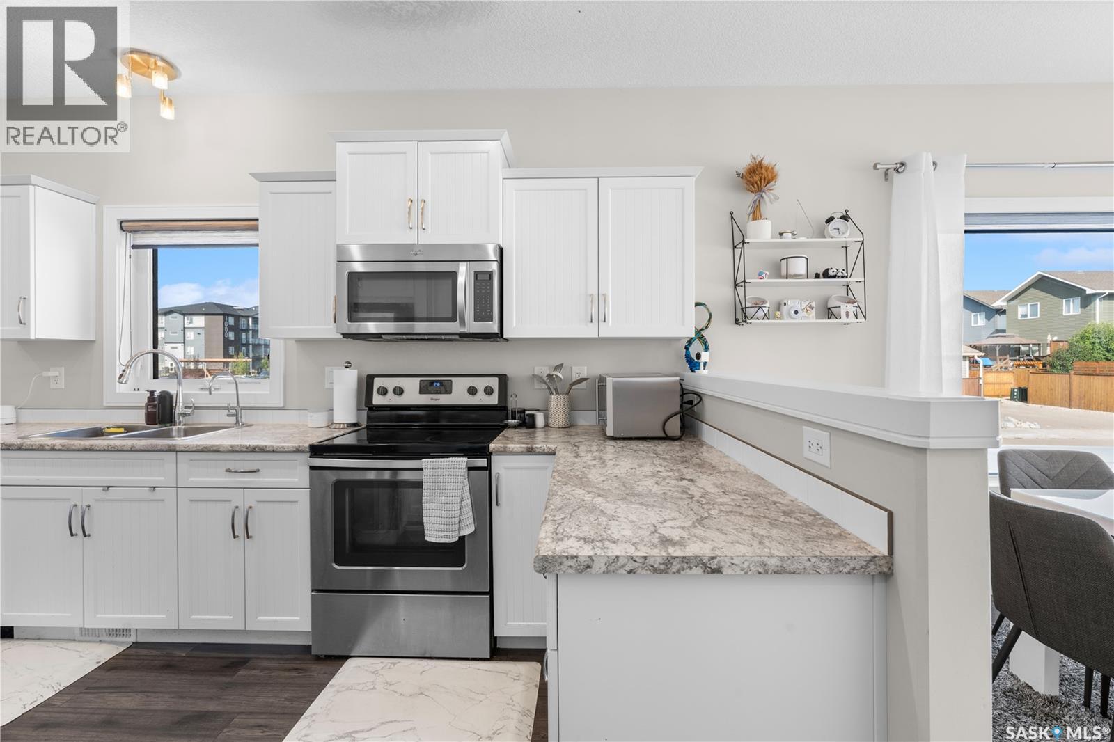 1051 Parr Hill DRIVE - 19