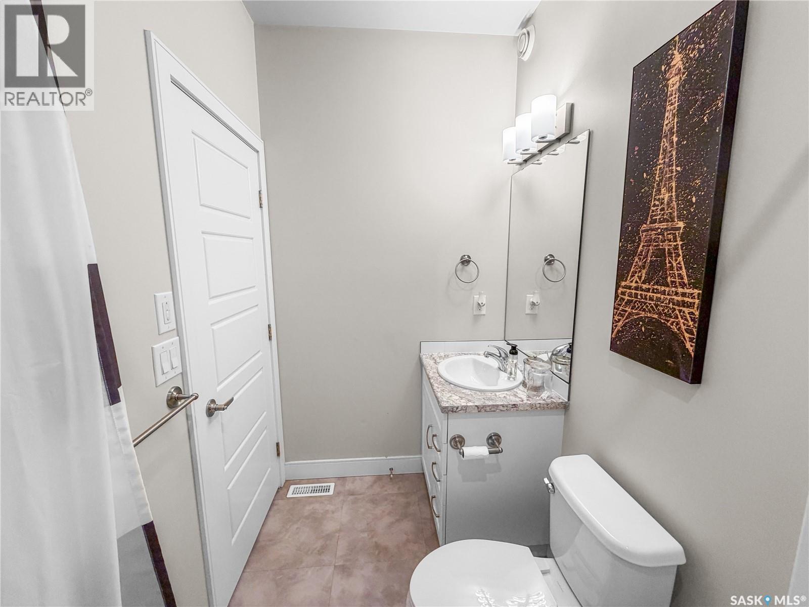 1051 Parr Hill DRIVE - Image 32