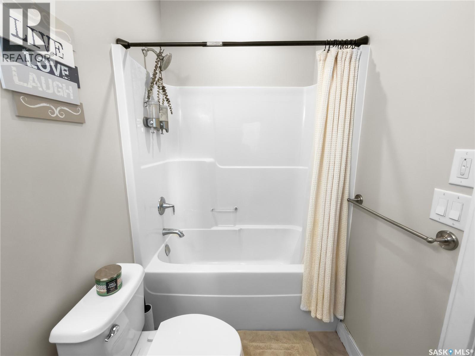 1051 Parr Hill DRIVE - 39