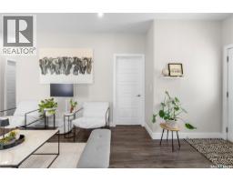 1051 Parr Hill Drive, Martensville, SK S0K2T1 Photo 13