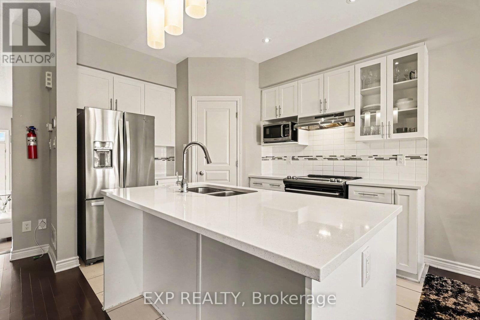 253 SHINLEAF CRESCENT - Image 12