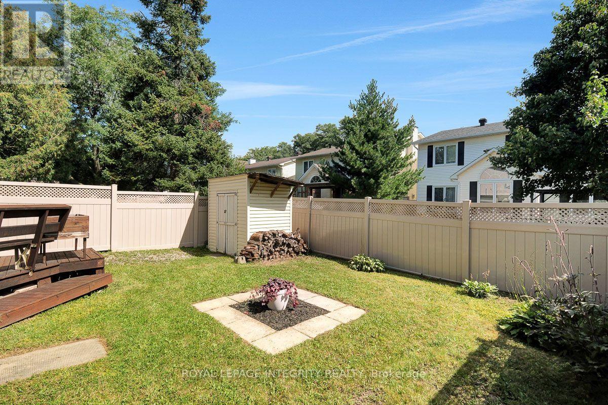 390 OAKLAWN CRESCENT - Image 45