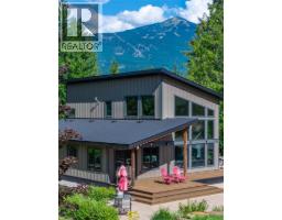 Kitchen - 1808 Northview Drive, Revelstoke, BC V0E2S1 Photo 6