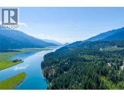 1808 Northview Drive, Revelstoke, BC V0E2S1 Photo 68