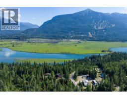 1808 Northview Drive, Revelstoke, BC V0E2S1 Photo 65