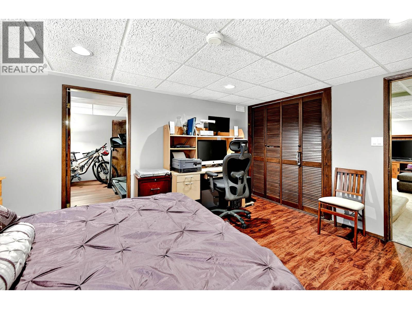 792 Munro Street - Image 27