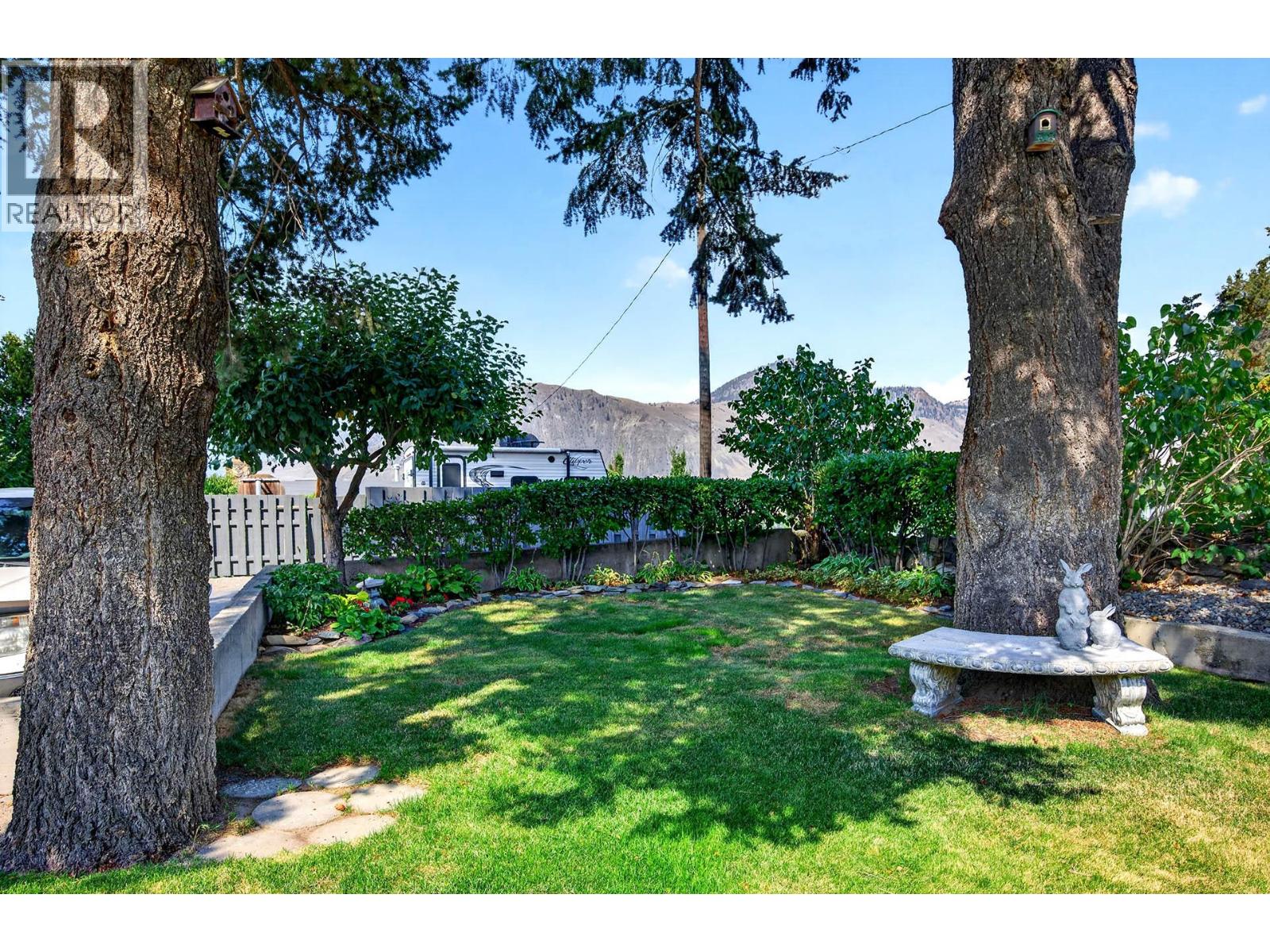 792 Munro Street - 49