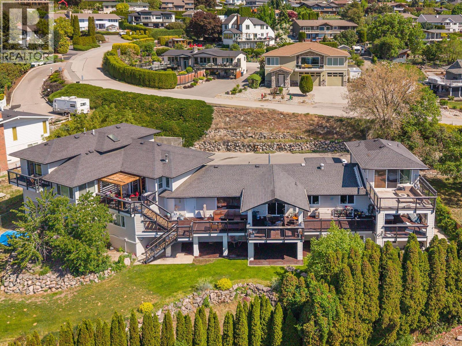  1185 Sunnyside Road, West Kelowna